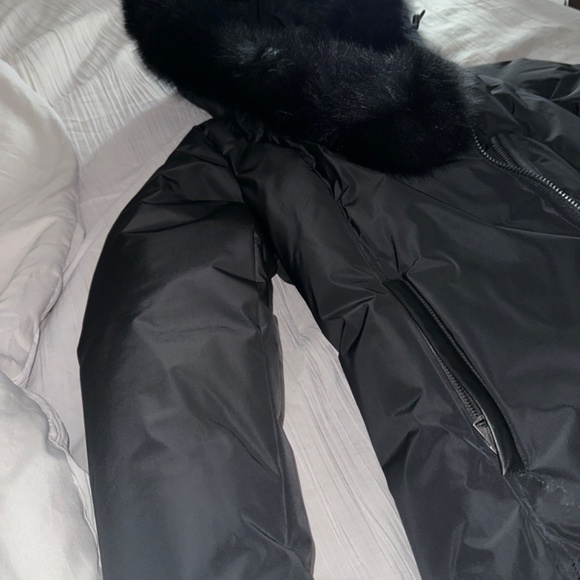 Mackage Fox Fur - Picture 5 of 6